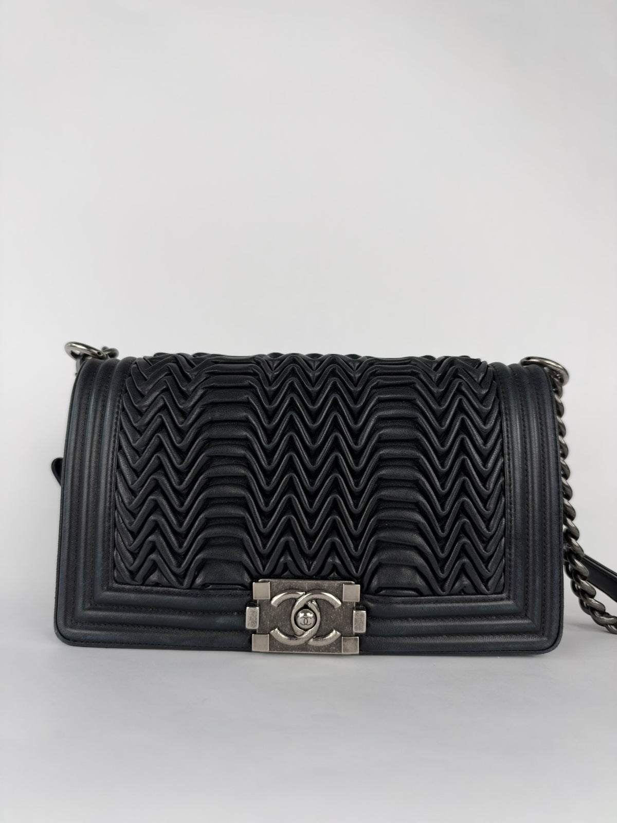 Chanel Boy Bag Black Medium