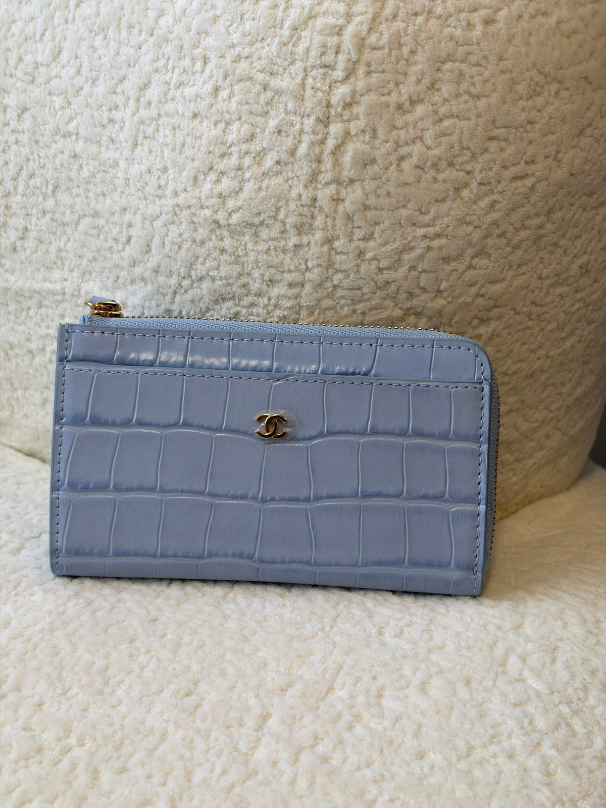 Chanel Wallet Ligth Blue Unique