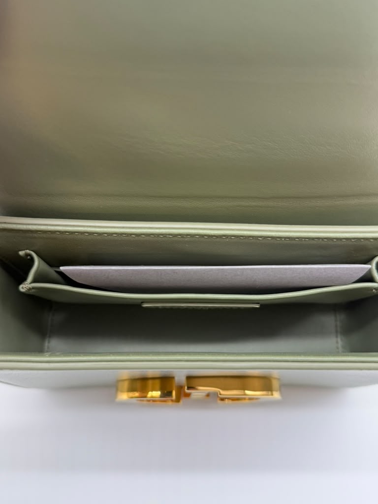 Christian Dior Montaigne Box Verde Unique